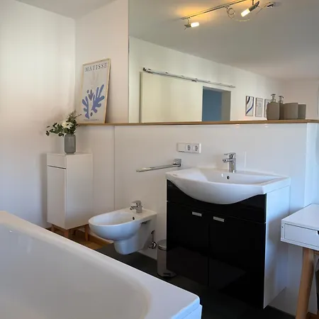 Neueroeffnung - Jh Design Oldtown Penthouse Apartment *